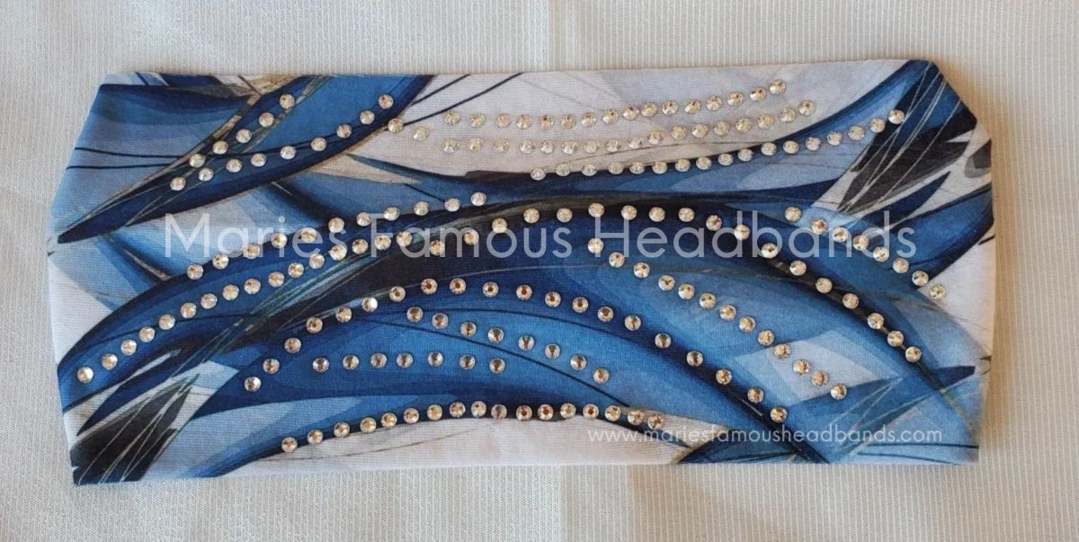 Blue & white feathers